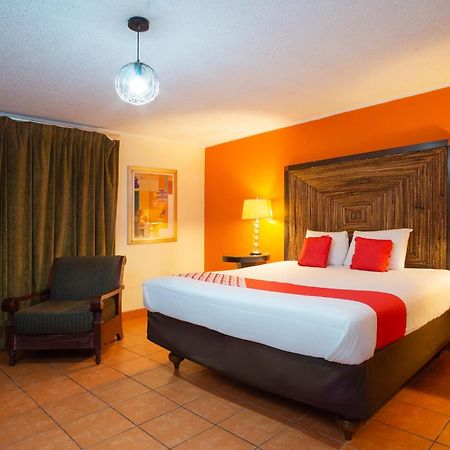Oyo Hotel Hacienda Don Luis, רוסריטו מראה חיצוני תמונה A typical room at the hotel