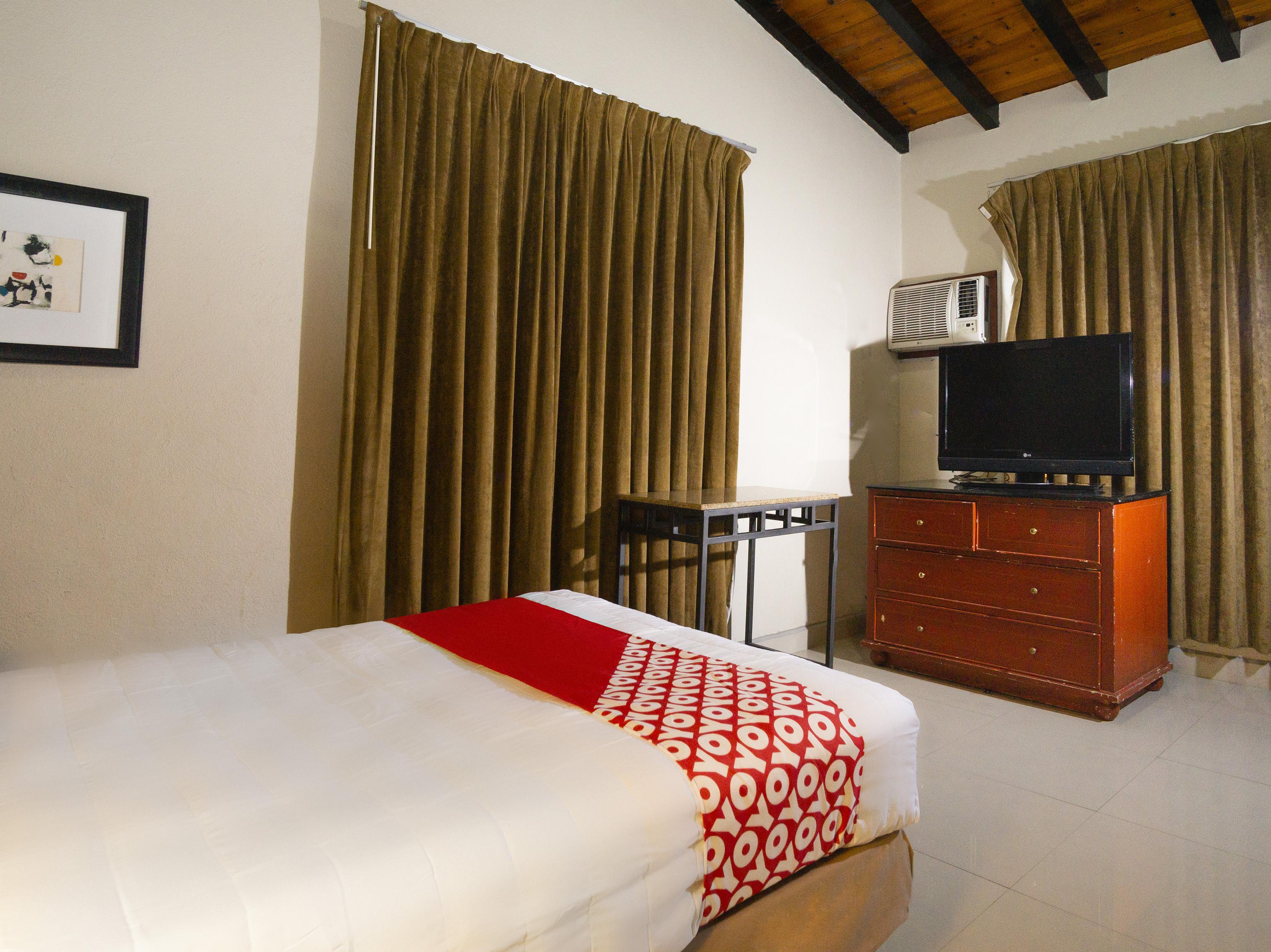 Oyo Hotel Hacienda Don Luis, רוסריטו מראה חיצוני תמונה A room at the hotel