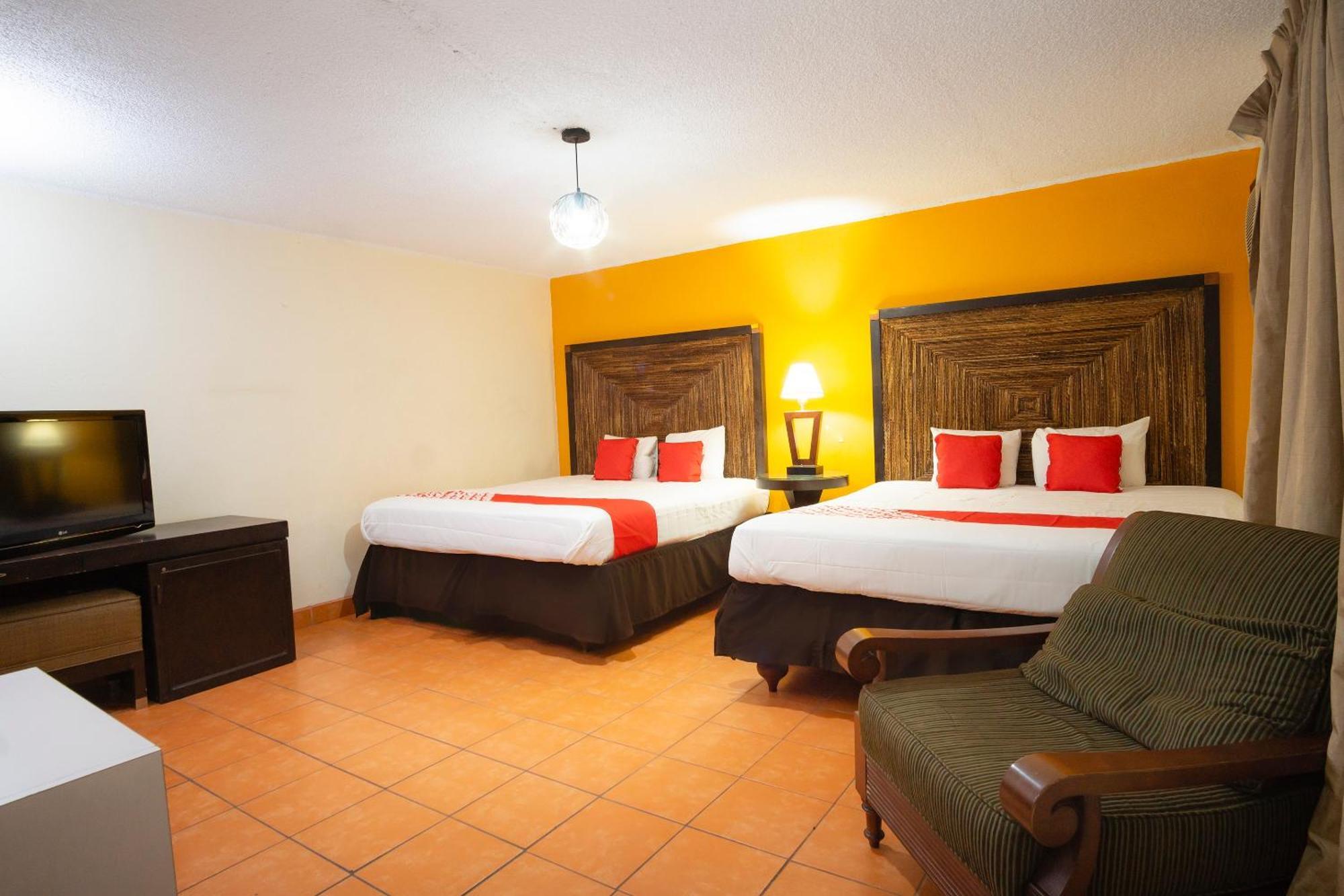 Oyo Hotel Hacienda Don Luis, רוסריטו מראה חיצוני תמונה A typical hotel room at the hotel