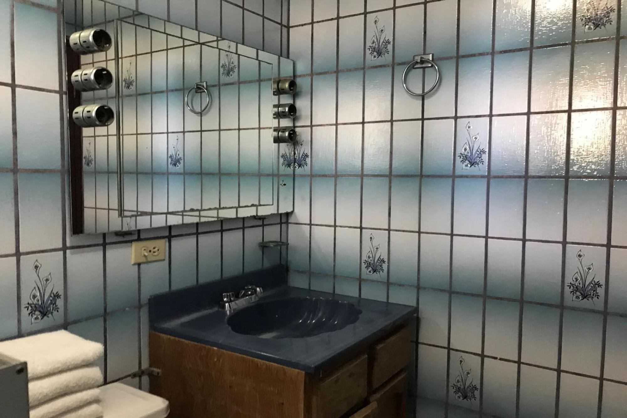 Oyo Hotel Hacienda Don Luis, רוסריטו מראה חיצוני תמונה Bathroom